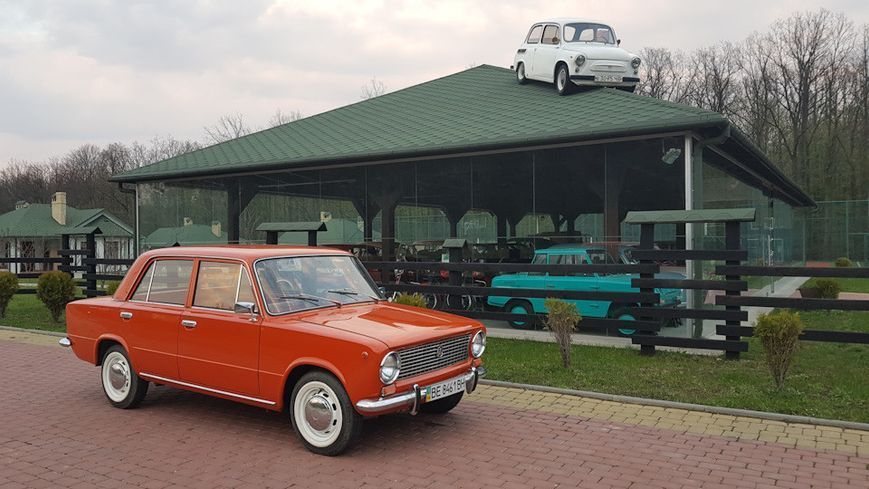Фарба акрилова автомобільна Lada 165 Корида CS System 400мл в аерозолі 00000012458 фото